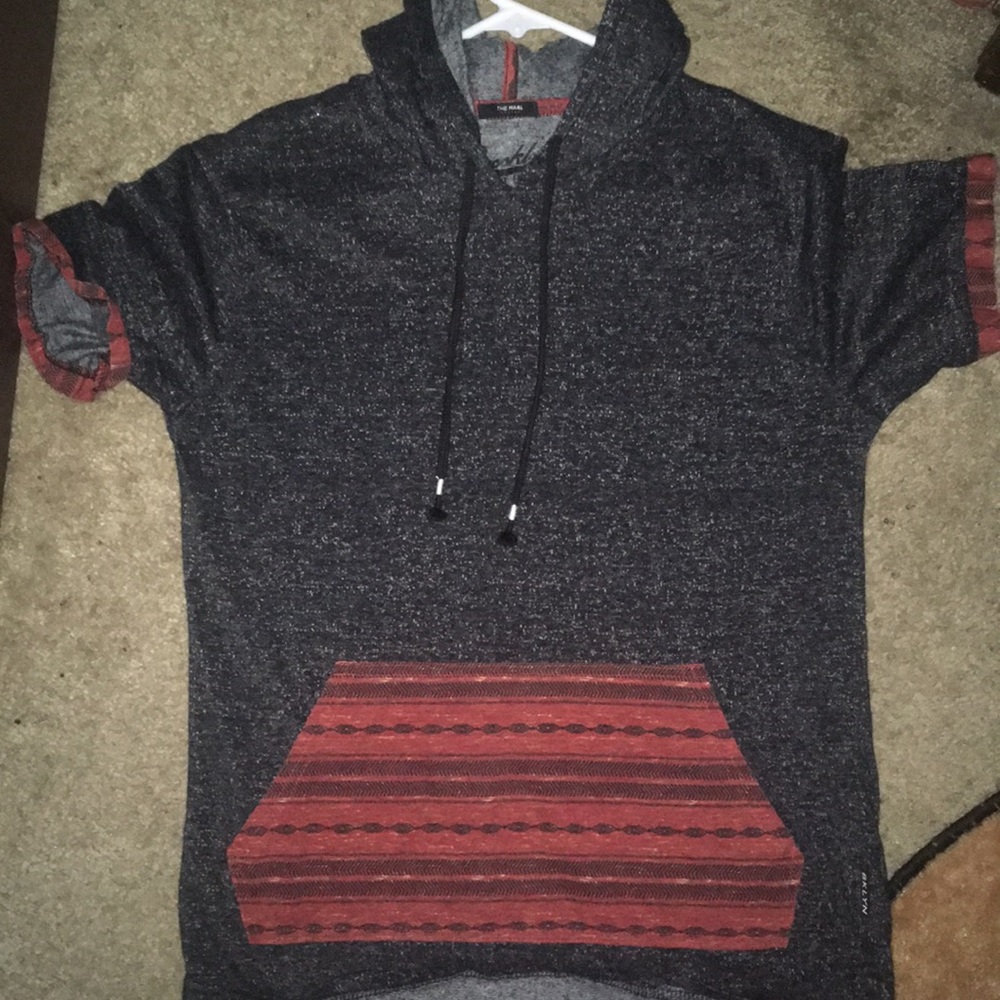 Brooklyn Cloth men’s Medium shirt/hoodie